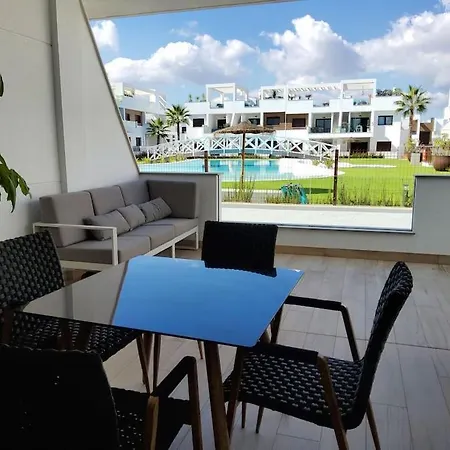 Modern Met Prettig Interieur In Omgeving Balcones Apartamento Torrevieja