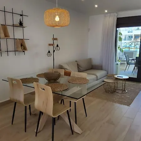 Apartamento Modern Met Prettig Interieur In Omgeving Balcones Torrevieja