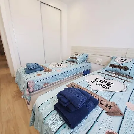 Modern Met Prettig Interieur In Omgeving Balcones Apartment